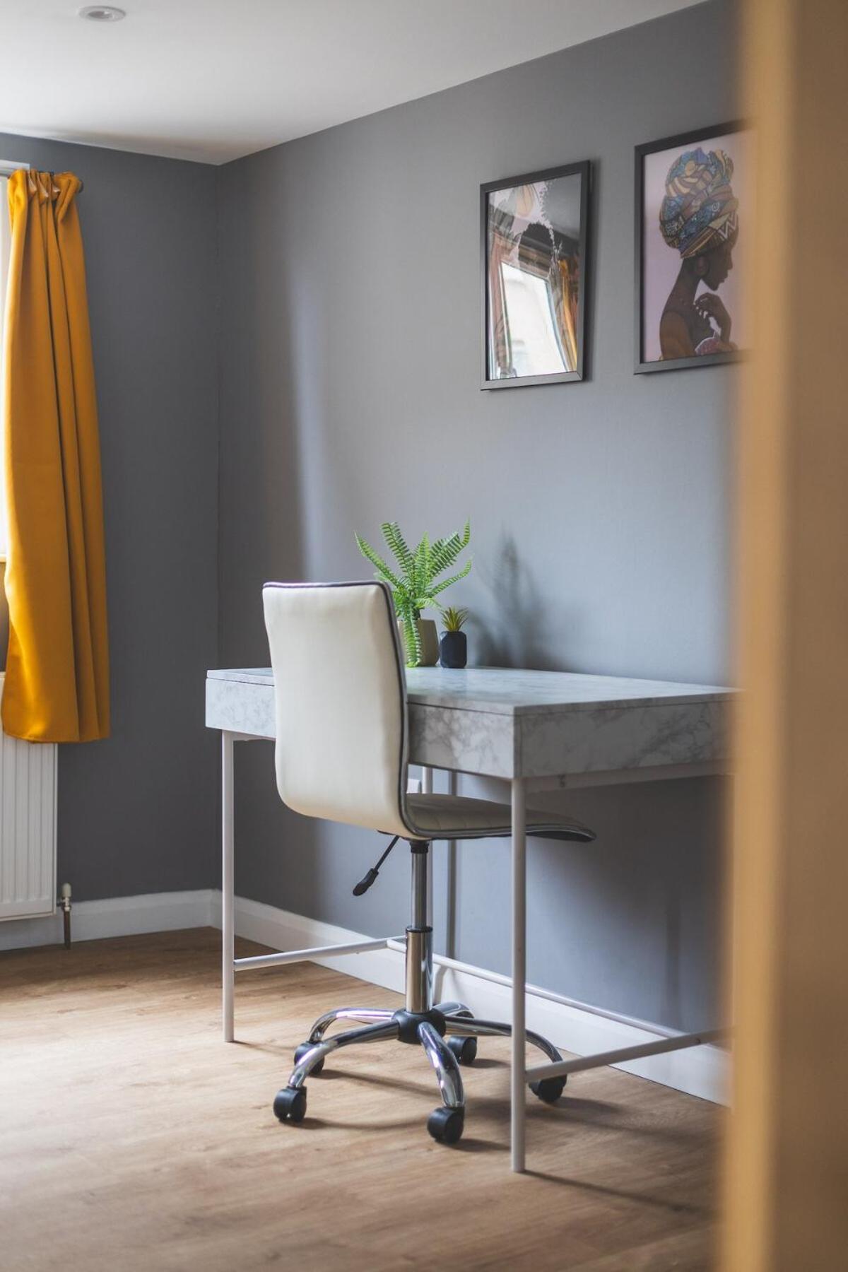 Spacious & Trendy 4-bed Near River Thames * Londres